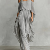 Rosalía | Grijze chiffon set met off-shoulder top en broek