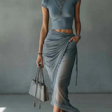 Alicia | Tweedelige blauwe set met cropped top en gedrapeerde maxi-rok