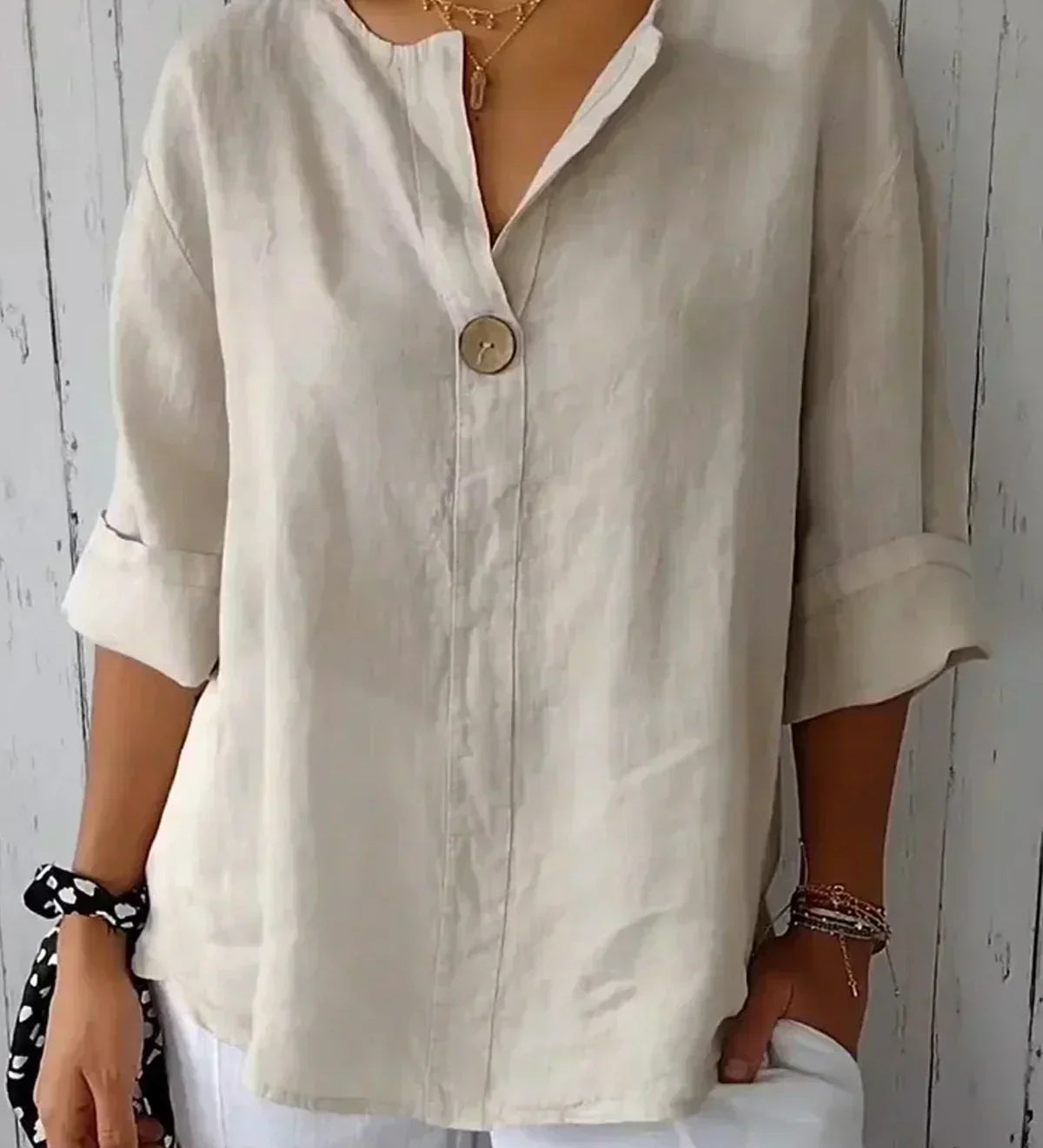 Blouse met V-hals en knopen voor dagelijks gebruik