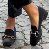 Loafers met gouden bit detail en elegante pasvorm