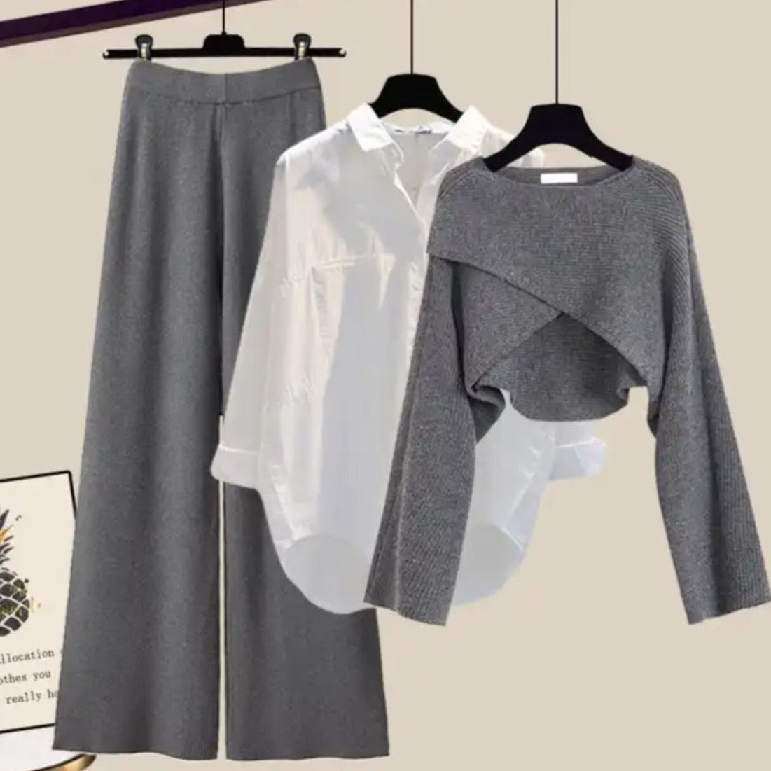 Pauline | Set met wijde pantalon, oversized blouse en cropped sweater
