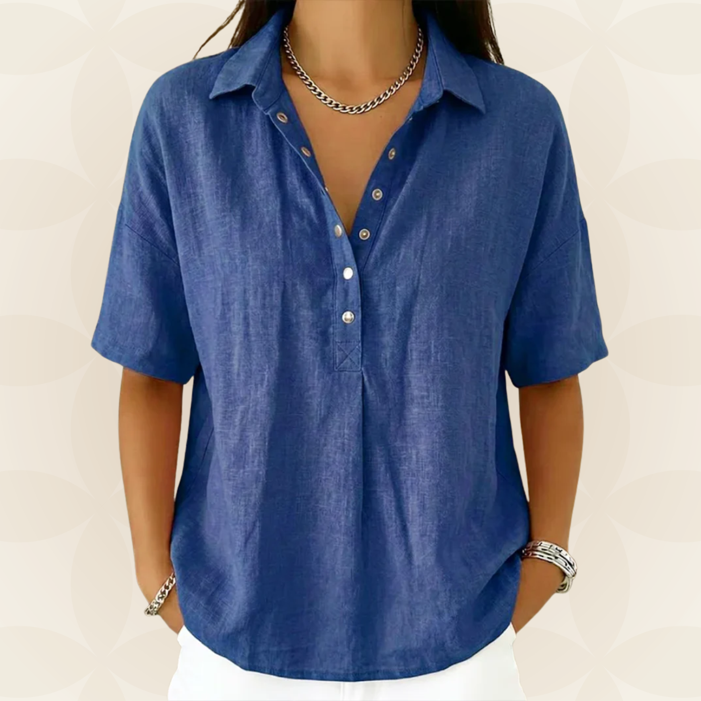 Sonja | Blouse met kraag en knoopdetail