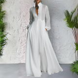 Maxi jurk met knoopsluiting en elegante zwierige pasvorm