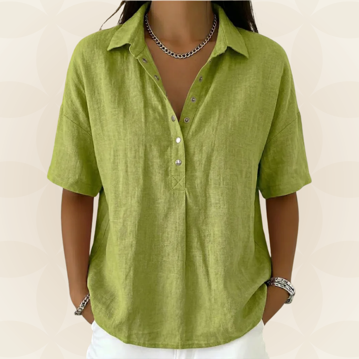 Sonja | Blouse met kraag en knoopdetail
