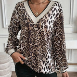 Anouk | Trui met V-hals en luipaardprint voor een stoere look