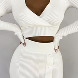 Eulalie | Tweedelige gebreide set met wrap crop top en midi-rok met knopendetail