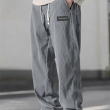 Corduroy broek met zachte ribstof en relaxte pasvorm