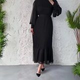Jurk met elegante plooien en tijdloze uitstraling