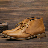 Leren Chukka Boots met klassiek design en casual elegantie