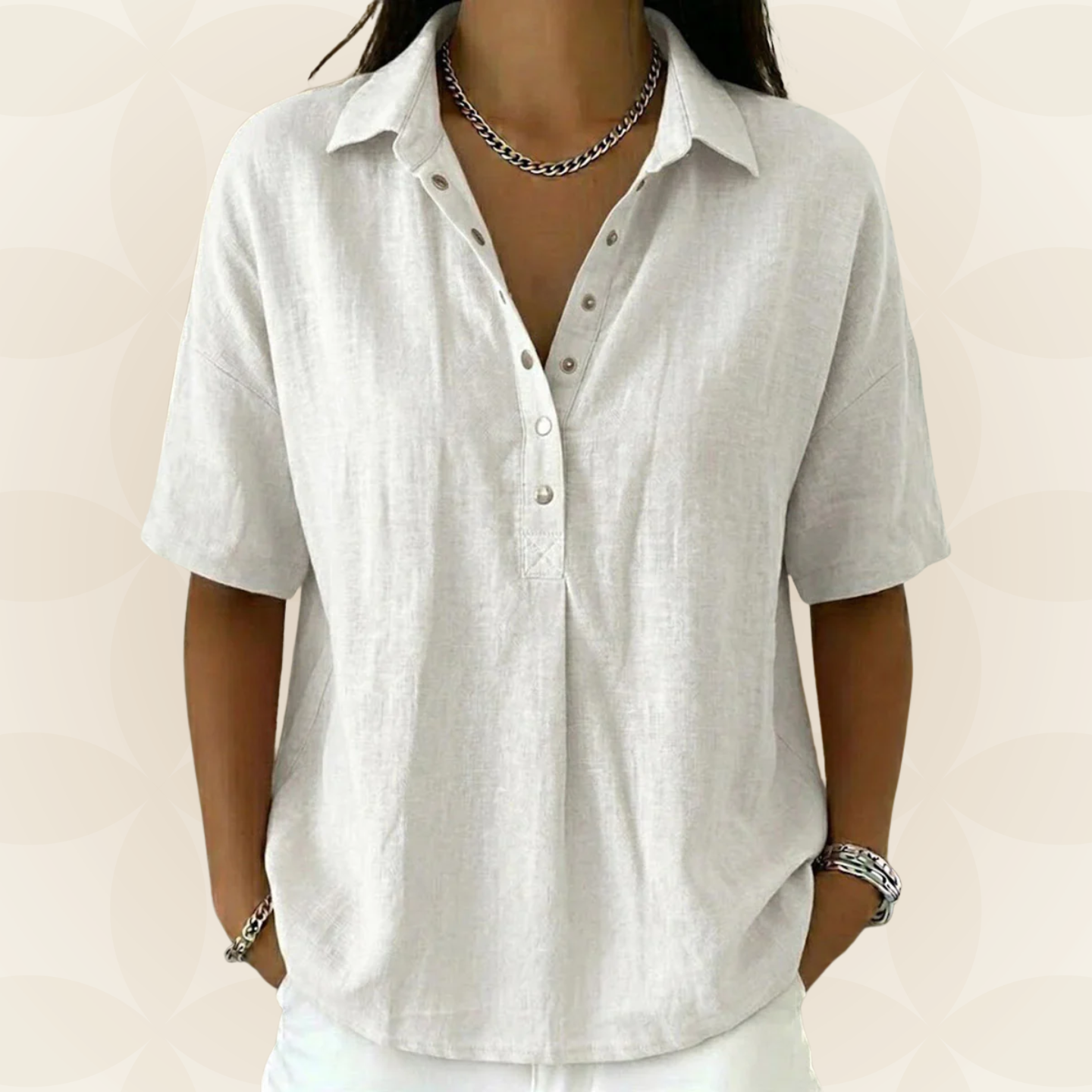 Sonja | Blouse met kraag en knoopdetail