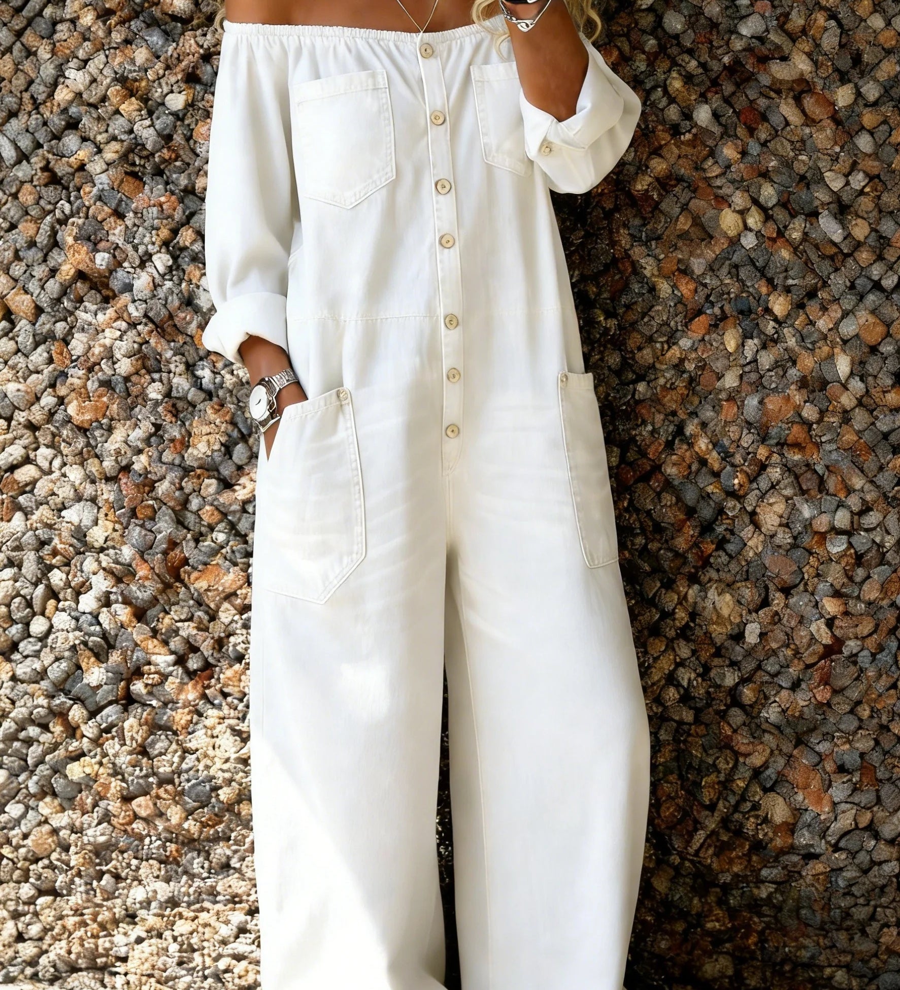 Denim jumpsuit met off-shoulder halslijn en relaxte pasvorm