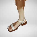 Leren sandalen met blokhak en minimalistische uitstraling