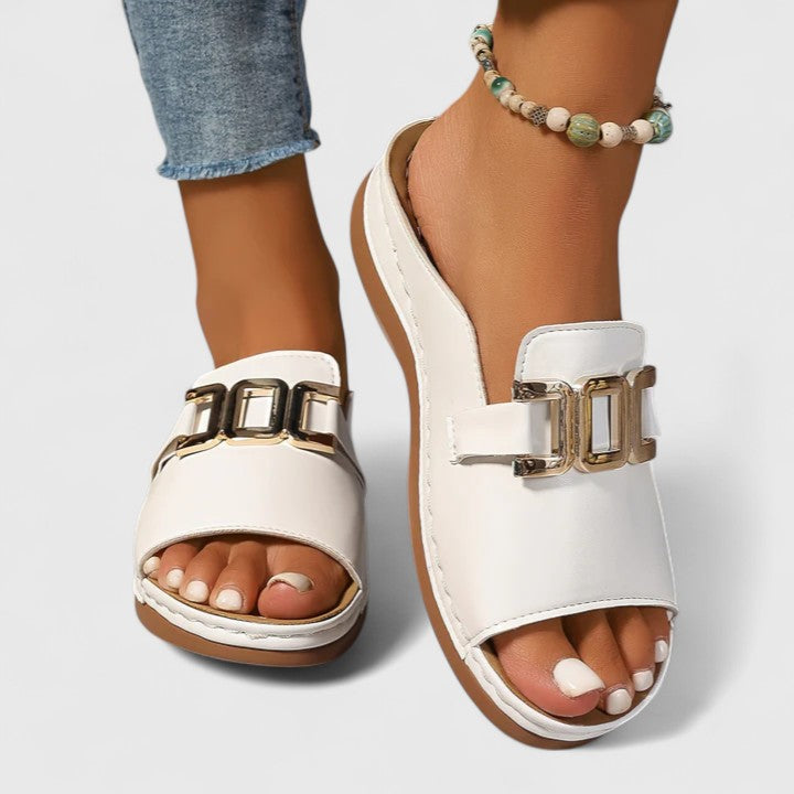 Orthopedische sandalen met antislip en voetboogondersteuning