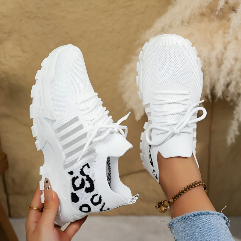 Orthopedische sneakers met brede teenruimte en voetboogondersteuning