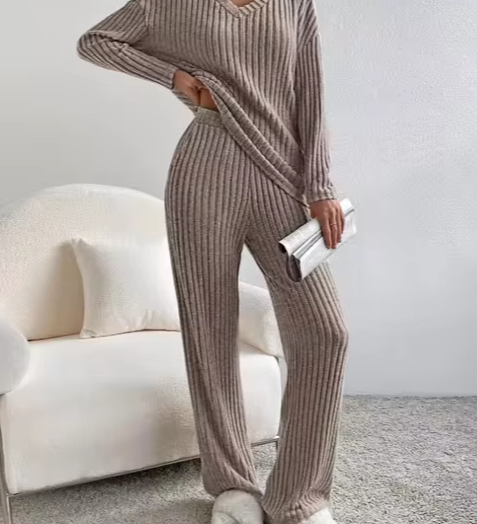 Hazel | Comfortabele set met tijdloze stijl voor elke dag
