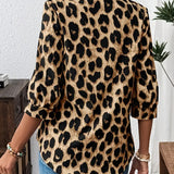 Blouse met luipaardprint en V-hals voor een speelse look