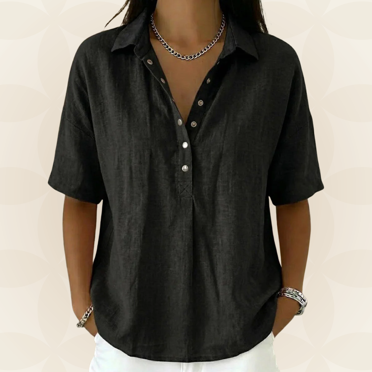 Sonja | Blouse met kraag en knoopdetail