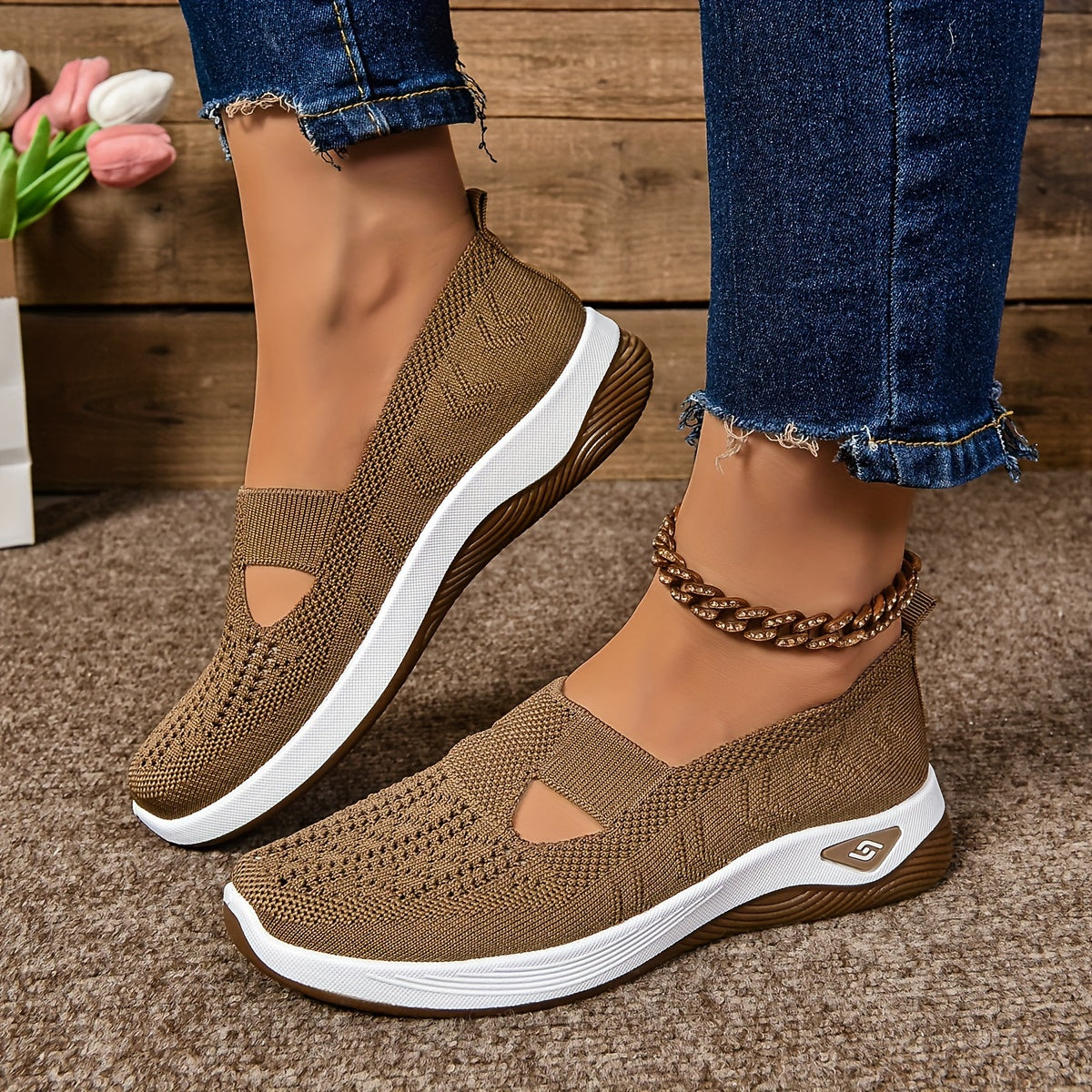 Orthopedische slip-on sneakers met brede pasvorm en voetsteun