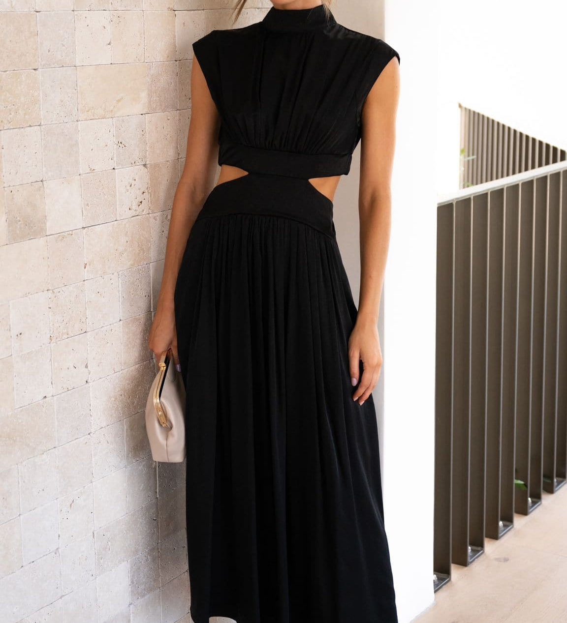 Tess | Midi jurk met elegante snit en veelzijdige pasvorm