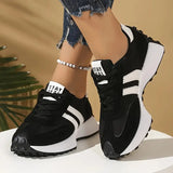 Orthopedische sneakers met brede teenruimte en voetboogondersteuning