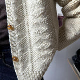 Tilda | Cardigan met lange mouwen en zachte abrikoos tint