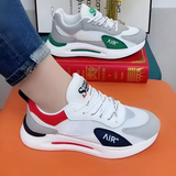 Orthopedische schoenen met brede teenruimte en voetboogondersteuning