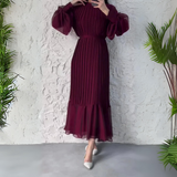 Jurk met elegante plooien en tijdloze uitstraling