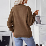 Magnolia | Gebreide trui met tijdloze elegantie en modern accent