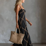 Melisa Vestido Maxi Geométrico con Escote Cuadrado
