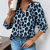 Blouse met luipaardprint en V-hals voor een speelse look