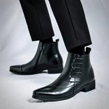 Leren laarzen met broguedetails en gepolijste afwerking