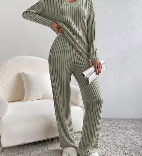 Hazel | Comfortabele set met tijdloze stijl voor elke dag