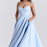 Selina | Feestjurk met zachte silhouet en taillecorrectie