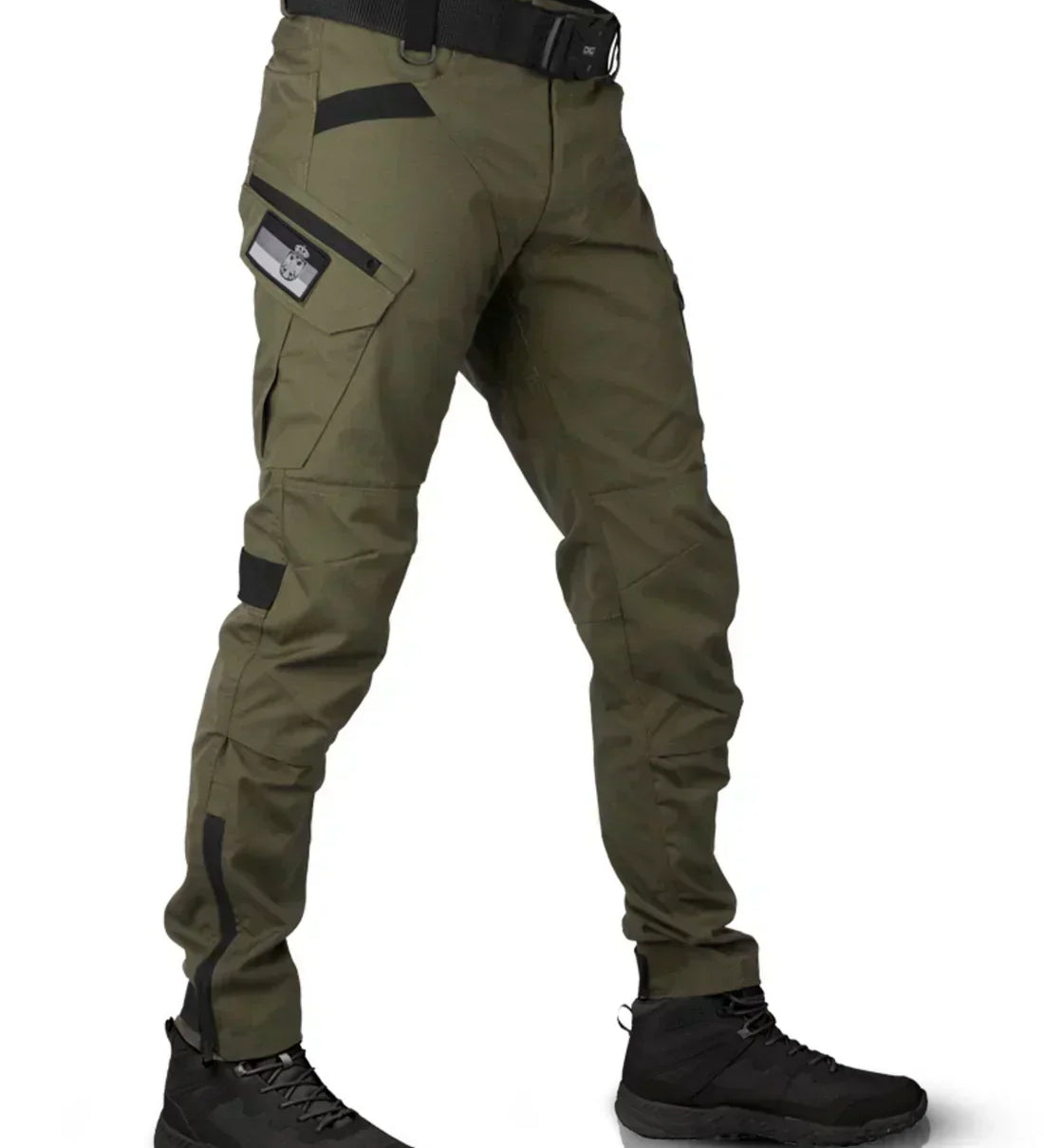 Tactische broek met praktische zakken en duurzame stof