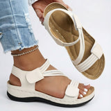 Orthopedische sandalen met verstelbare bandjes en dempend voetbed