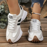 Orthopedische sneakers met brede teenruimte en voetboogondersteuning