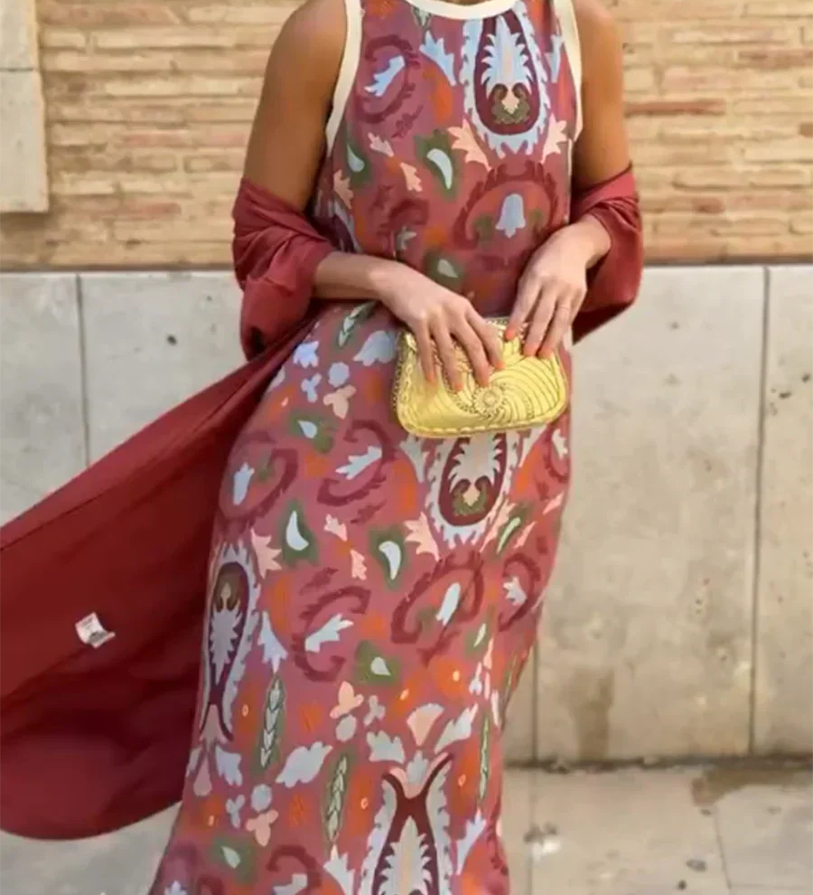 Bohemian jurk met artistieke print en zwierige pasvorm