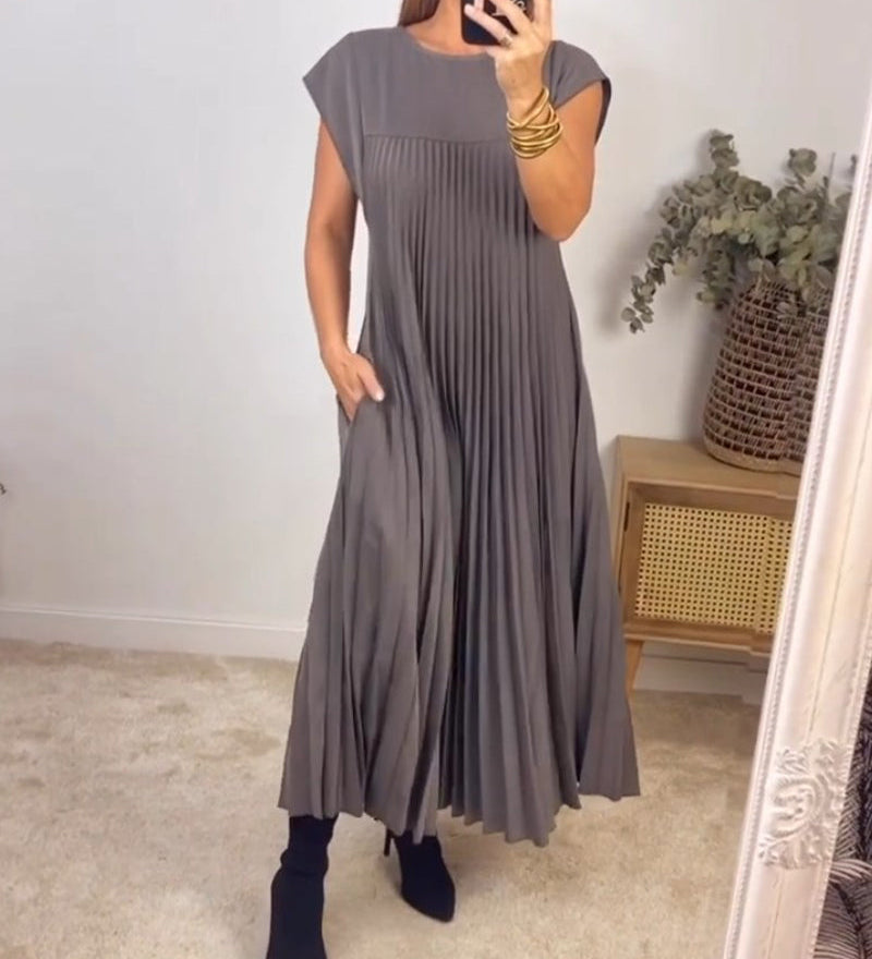 Jurk met elegante plooien en tijdloze pasvorm