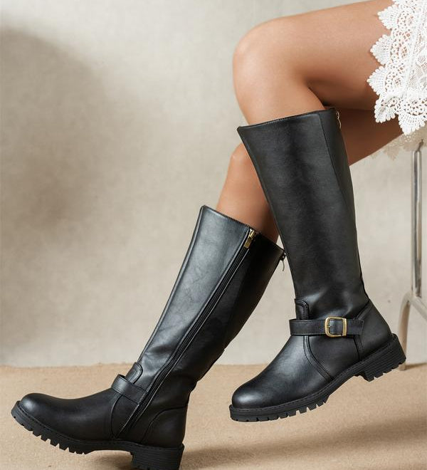 Laarzen met lage hak en slanke pasvorm voor elegante looks