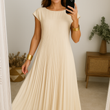 Jurk met elegante plooien en tijdloze pasvorm