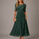 Rose | Elegante midi-jurk met kant en transparante mouwen