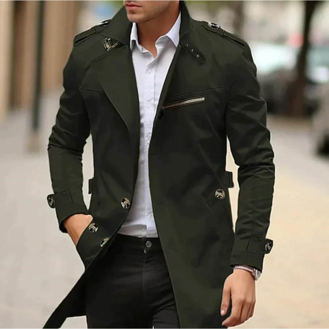 Trenchcoat met klassieke strakke lijnen en lichtgewicht pasvorm