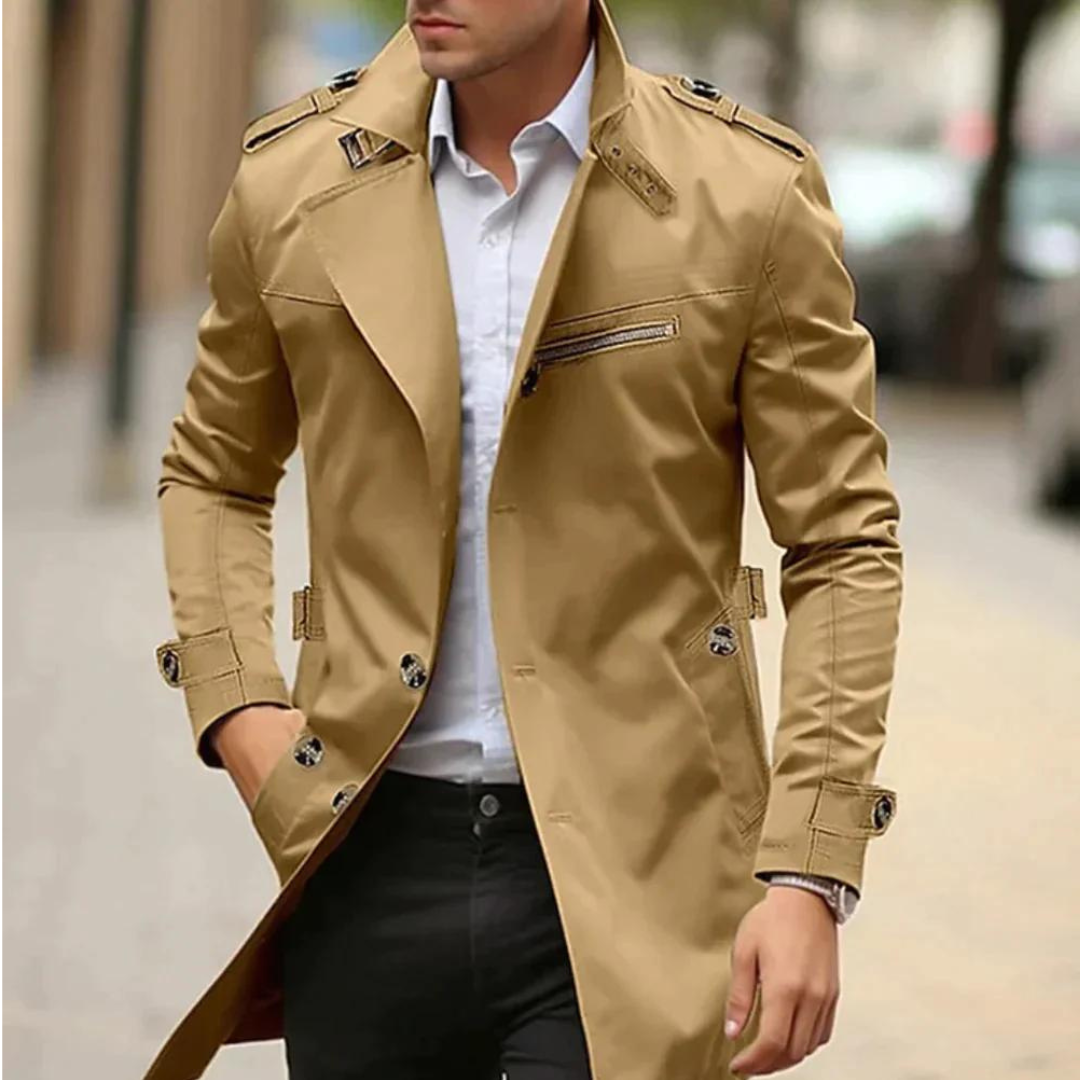 Trenchcoat met klassieke strakke lijnen en lichtgewicht pasvorm