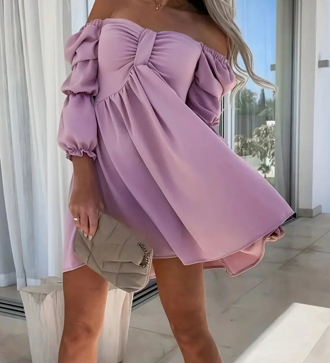 Junia | Off-shoulder jurk met ruches en elegante pasvorm