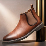 Chelsea Boots met strak silhouet en veelzijdige stijl