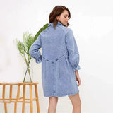 Nyla | Denim jurk met gewassen finish en relaxte pasvorm