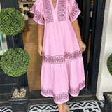 Wendelien | Maxi jurk met V-hals en geborduurde details in bohemian stijl