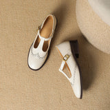 Damesschoenen met riempje en tijdloze elegantie
