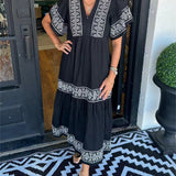 Wendelien | Maxi jurk met V-hals en geborduurde details in bohemian stijl