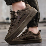 Leren sneakers met strak design en dagelijks comfort